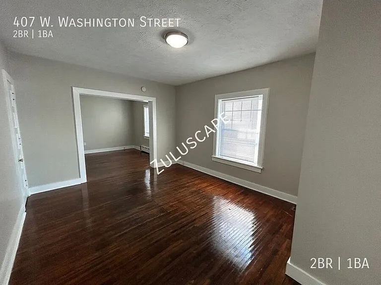 407 W Washington St — Photo 8