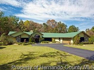5347 Suwannee Rd, Weeki Wachee, FL 34607