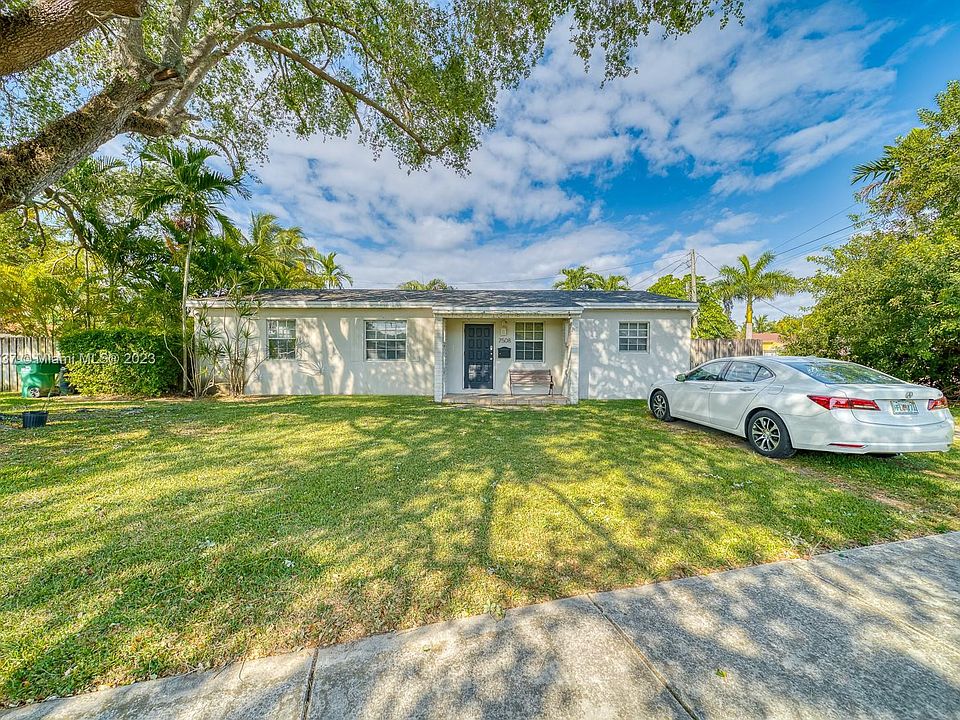 7508 S Waterway Dr, Miami, FL 33155 | Zillow