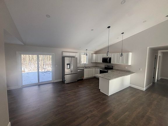 5th image of 126 Newell Court