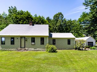 84 Leighton Rd, Falmouth, ME 04105