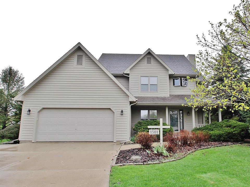 1st image of 1301 Davies Ct