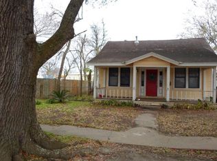 2313 6th St, Bay City, TX 77414