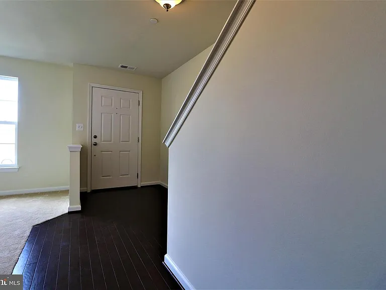 6303 Posey — Photo 2
