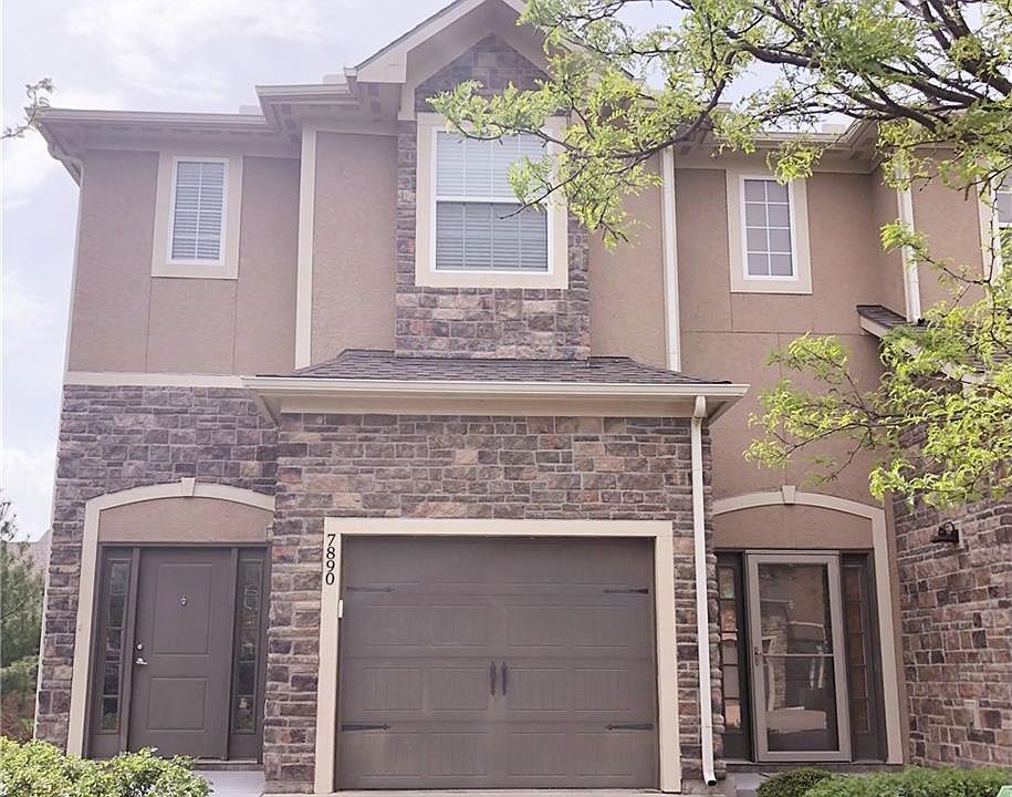 1st image of 7890 W 158th Ct