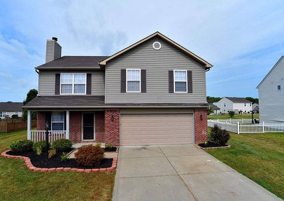 1st image of 18 Lasalle Ln