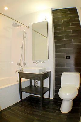 Rented by Loom Group | media 44