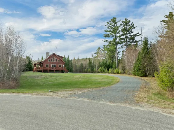 72 Black Bear Road, Carroll, NH 03595