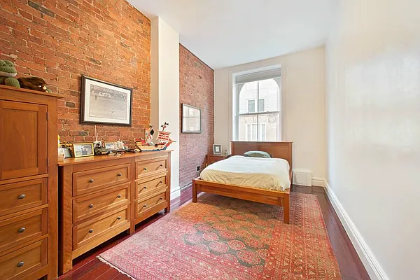 Rented by Town Residential | media 41