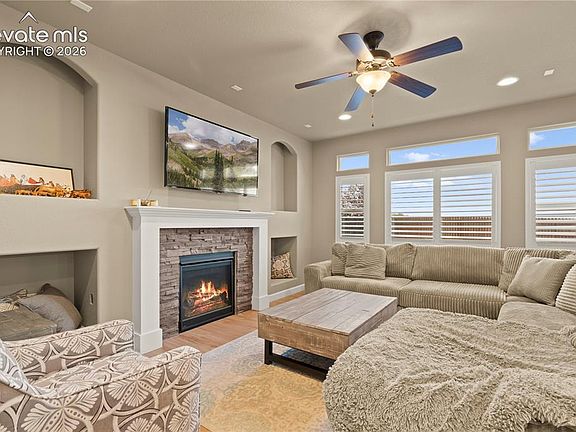 5th image of 9071 Pennycress Dr