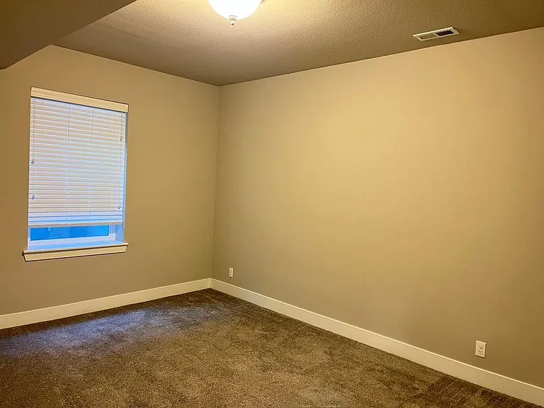 4958 Verbena St — Photo 18