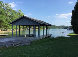 4350 Lakeview Rd, Lenoir City, TN 37772