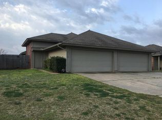 2712 SE 89th Ter, Moore, OK 73160
