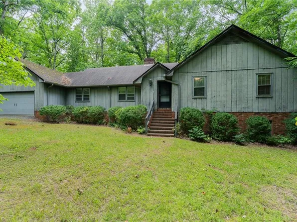 3891 Alamance Church Rd, Liberty, NC 27298