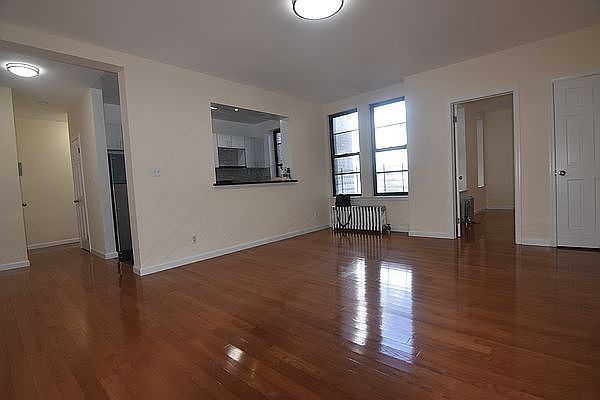 1st image of 7602 21st Ave APT 4