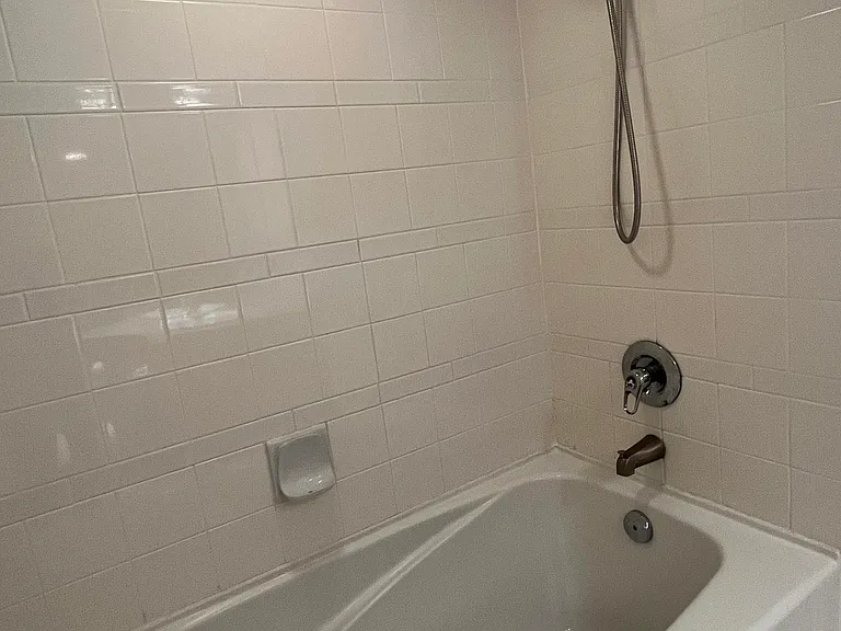 4888 Hazel St #902 — Photo 15