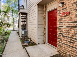 1304 E Bayou Pkwy APT 1C, Broussard, LA 70508
