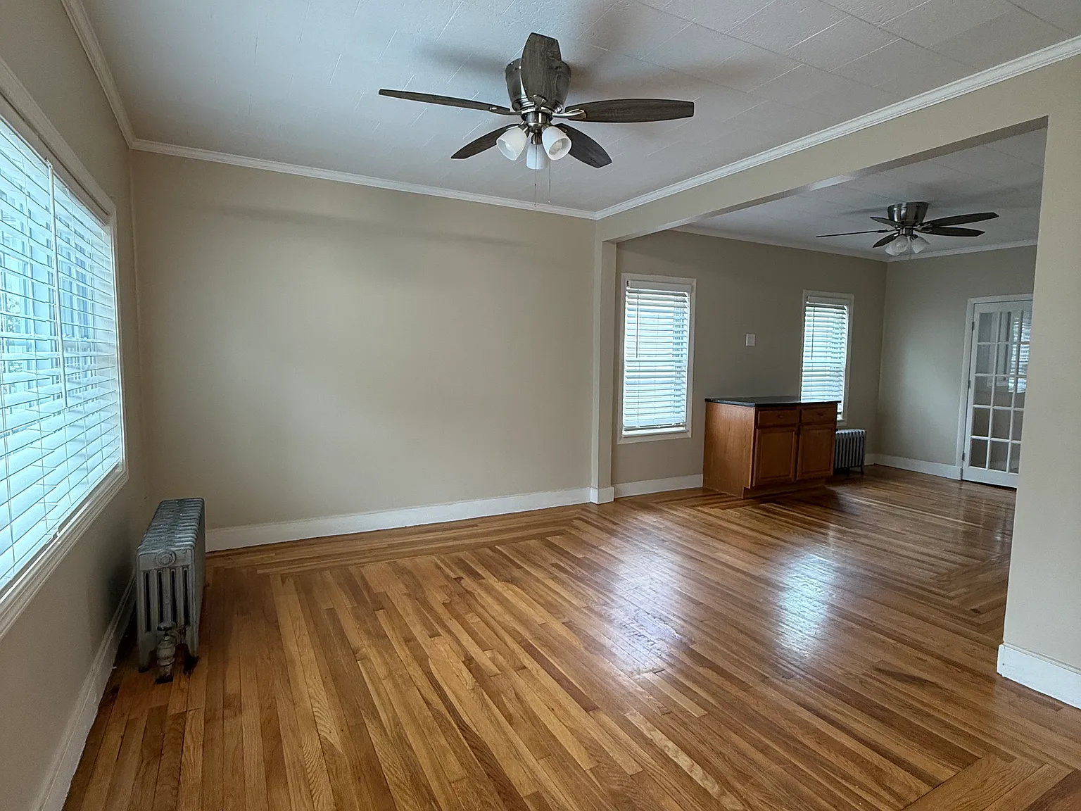 4 bed, 1504 sqft, $3,400 — Photo 2