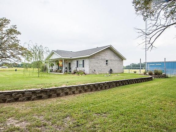 4th image of 850 County Road 1522