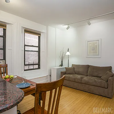 Sold by Bellmarc Realty | media 20