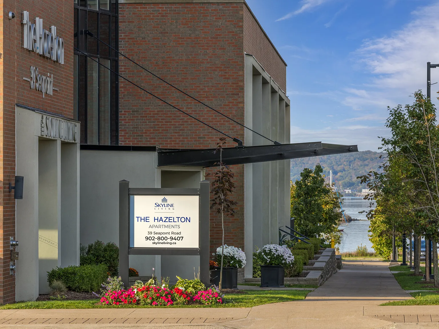 The Hazelton Apartments — Photo 4