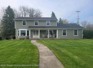 4433 Shady Hill Ln, Lansing, MI 48917