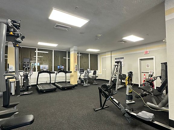 5th image of 400 Kings Point Dr APT 1612