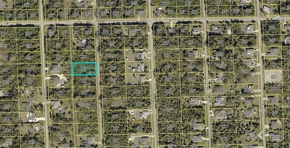 2nd image of 517 Cortez Ave