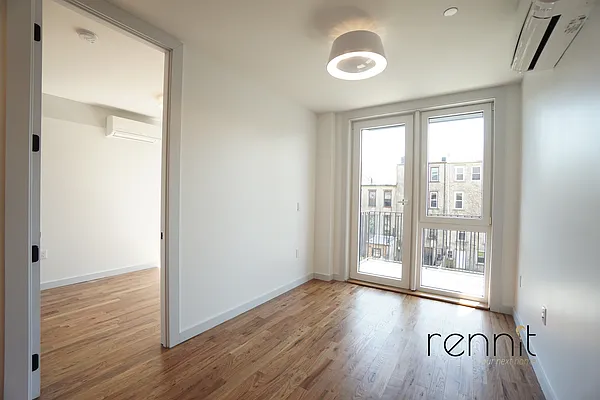 Rented by Rennit Inc. | media 40