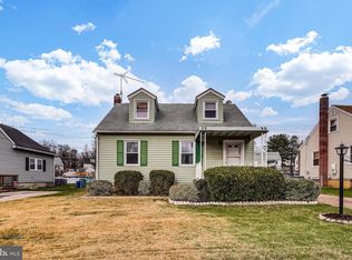 2106 Gaylawn Dr, Halethorpe, MD 21227