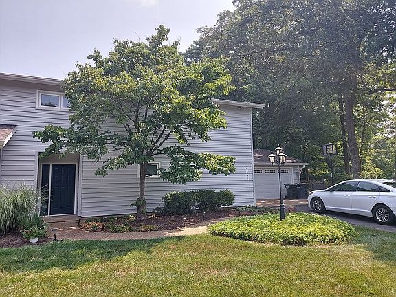 4th image of 3153 Southfield Dr