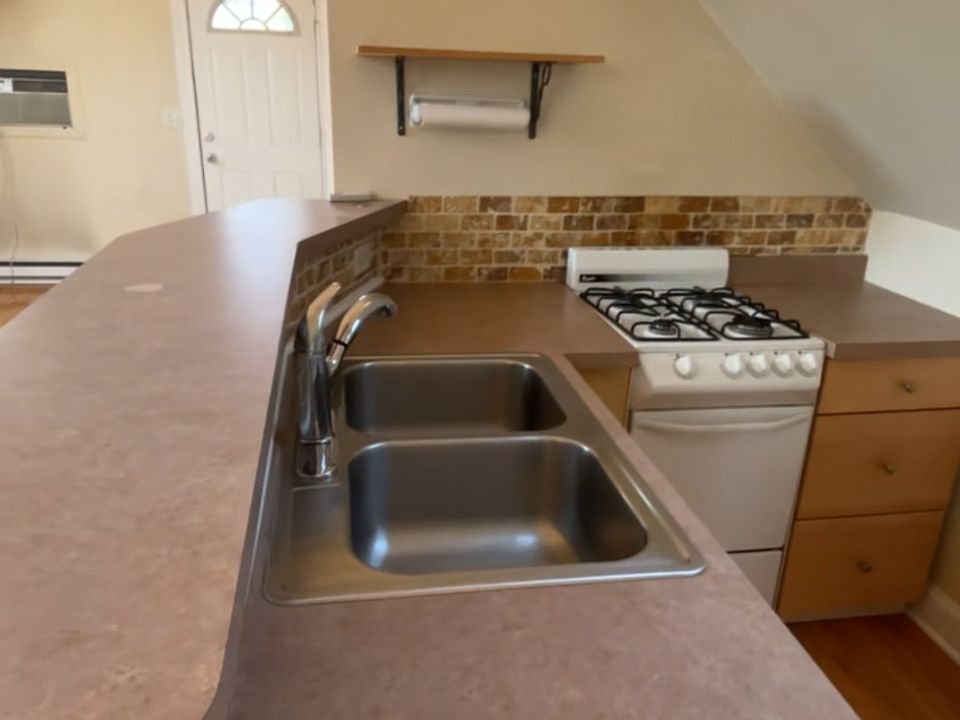 1st image of 1837 W Dickens Ave APT 2F