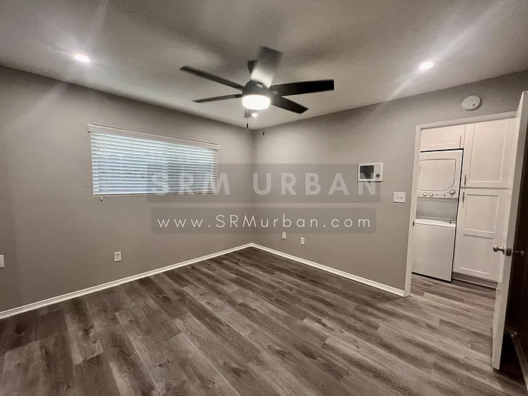 4560 Campus Ave #3 — Photo 13