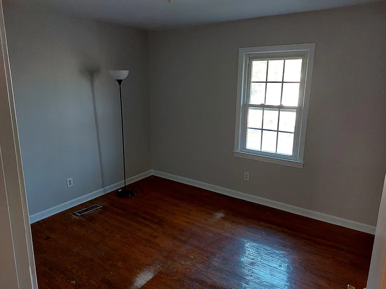 121 Pinehurst St #121 — Photo 8