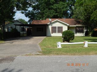 5225 E Parkway Dr, Beaumont, TX 77705