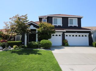 9068 Vista Creek Way, Elk Grove, CA 95758
