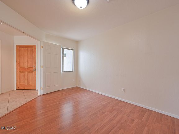 3rd image of 11104 E Spearhead Ct
