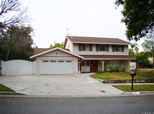 5523 Inner Circle Dr, Riverside, CA 92506