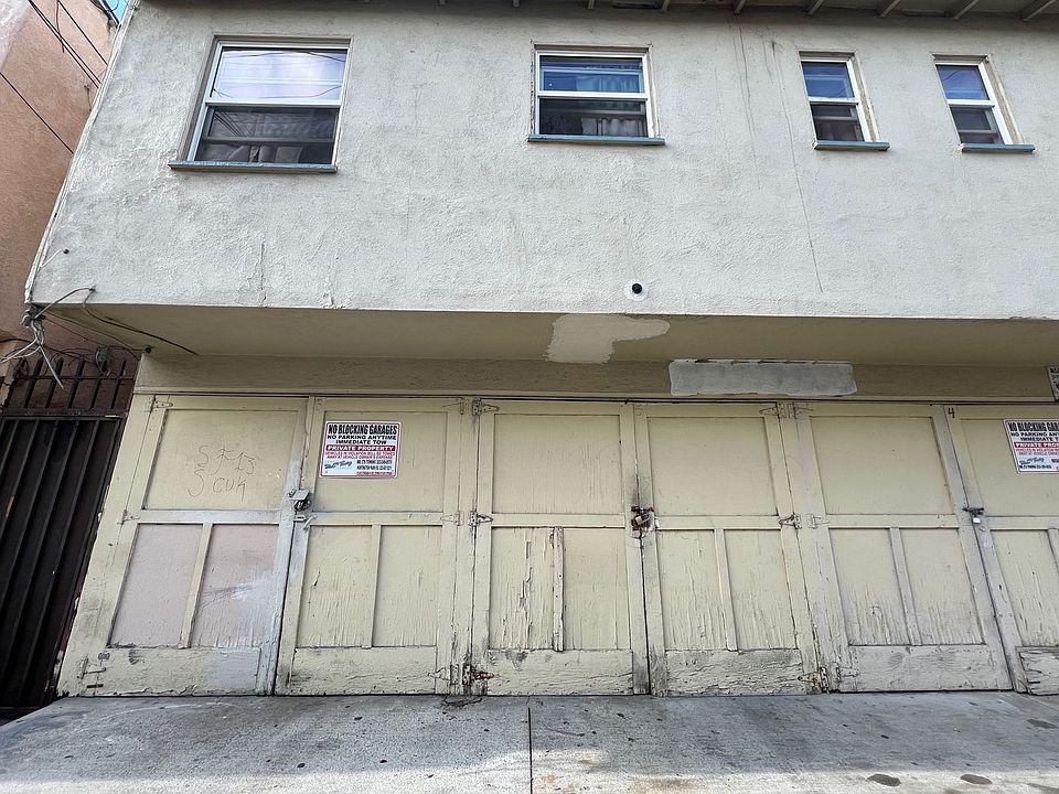 Building Photo 3