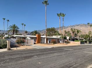 1471 E San Lucas Rd, Palm Springs, CA 92264