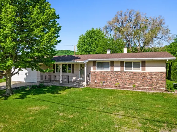 409 Park St, La Crescent, MN 55947