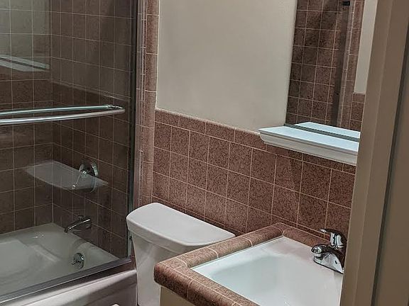 5th image of 767 Buena Vista Ave W APT 202