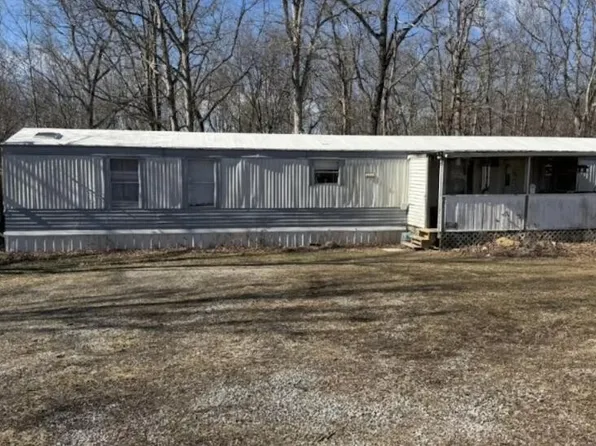 3815 Blaylock Rd, Crossville, TN 38572