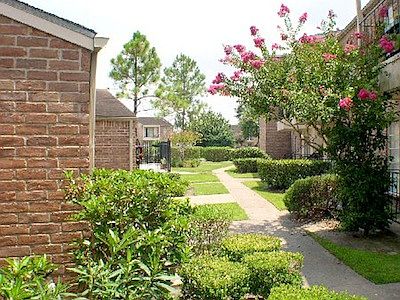 2nd image of 13949 Bammel North Houston Rd #333