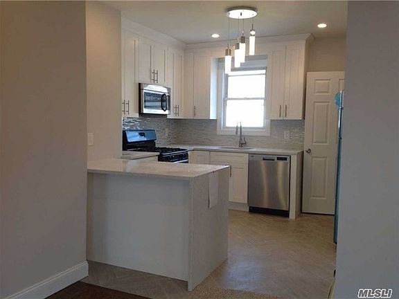 5th image of 9107 246th St #House