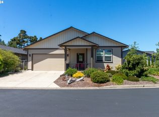 3741 Nandina Dr, Florence, OR 97439