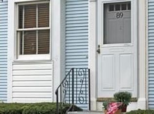 89 Southfield Dr, Webster, NY 14580