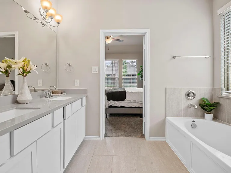 21631 Cascades Pass Ct — Photo 24