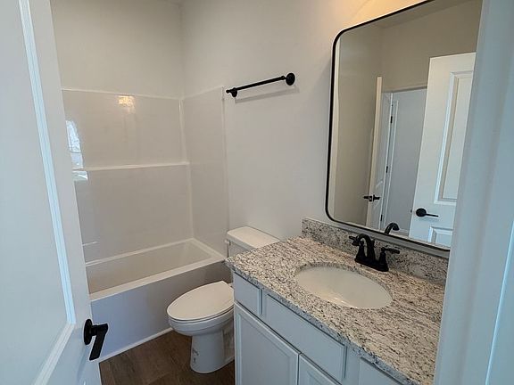 5th image of 8760 James Creek Dr