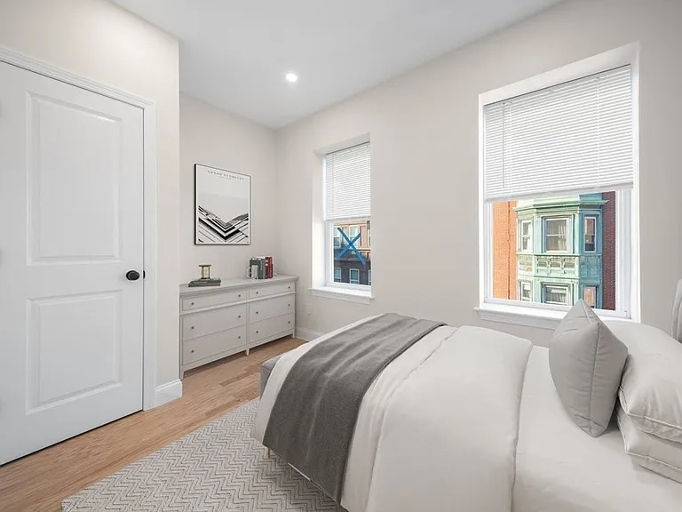 95 Endicott St #2 — Photo 7